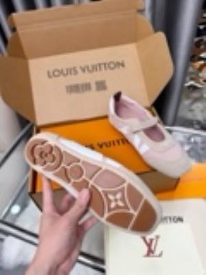 wholesale quality women louis vuitton sneakerina shoes model no. 557